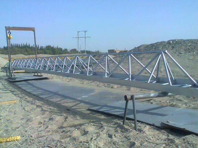 伊宁县专业承揽大中小型喷涂翻新施工业务！